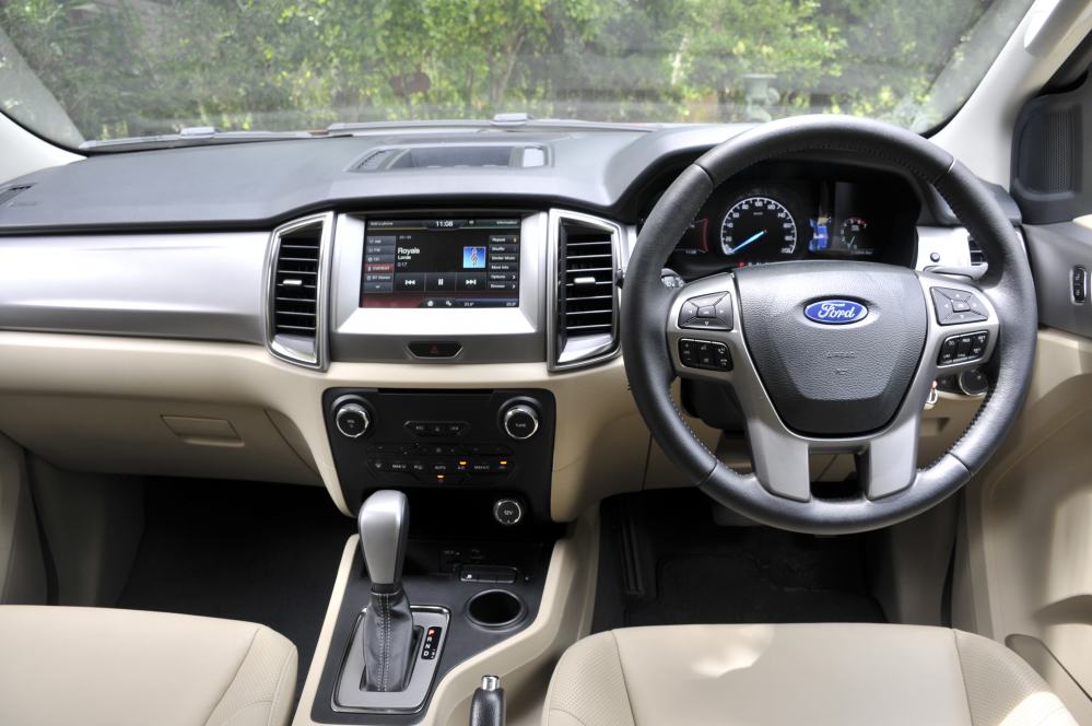 Ford-Endeavour-Steering